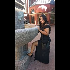 Meet your Posher, Sarai